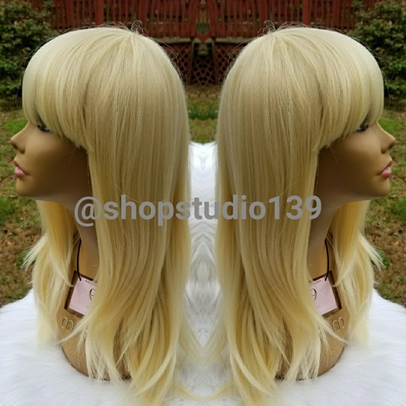 Human hair blonde wig with bangs 20inch - Picture 2 of 4